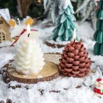Bougie décorative pomme de pin pour un intérieur cosy et apaisant
