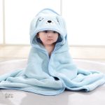 Cape de bain bleu ciel pour enfant