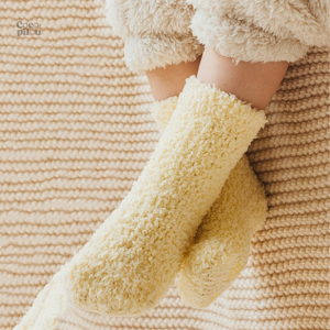 Chaussettes douces pour garder les pieds des enfants au chaud