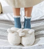Chaussettes pilou pilou femme, design en peluche mouton