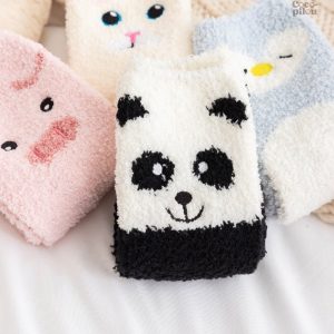 Variantes de chaussettes Pilou Pilou cochon, style amusant et chaleureux