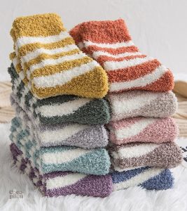 Chaussettes douces Pilou Pilou grises, style et bien-être féminin