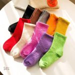 Chaussettes douces et confortables pour les petits, coloris gris