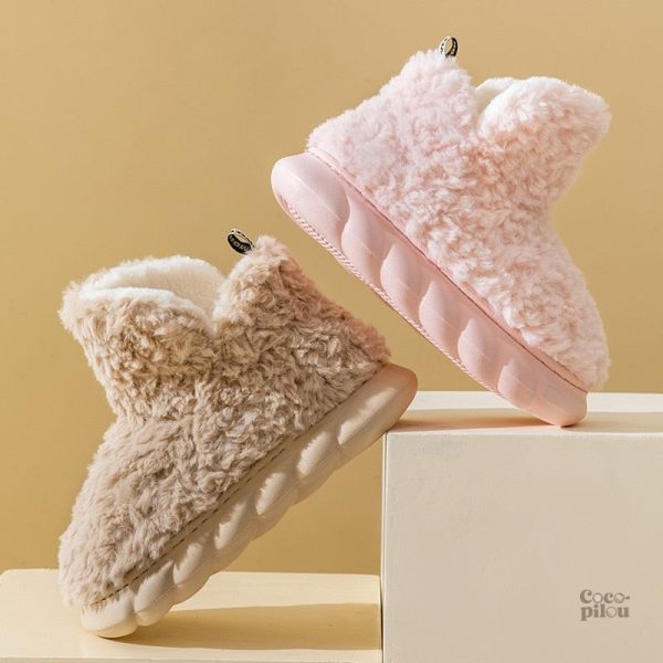Chausson cocooning femme, parfait pour se détendre à la maison