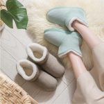 Chausson doux en moumoute, style Pilou Pilou féminin