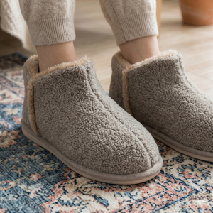 Chausson femme en moumoute pour un confort optimal