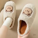 Chausson en peluche pour adultes, style Pilou Pilou