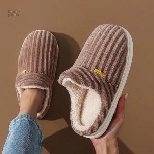 Chaussons chauds pour femme, confort et élégance à la maison