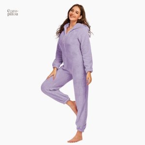 Combinaison pyjama polaire femme confortable et chaleureuse