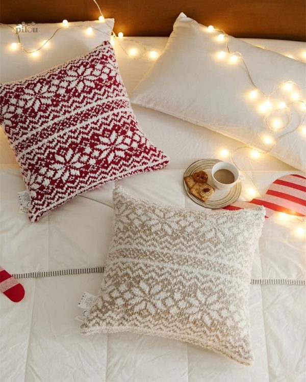 Coussin moelleux, accessoire essentiel pour le confort