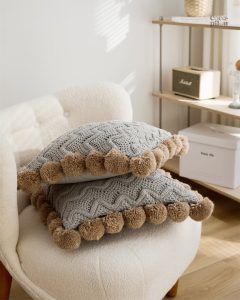 Coussin moelleux mouton, parfait pour la détente à la maison