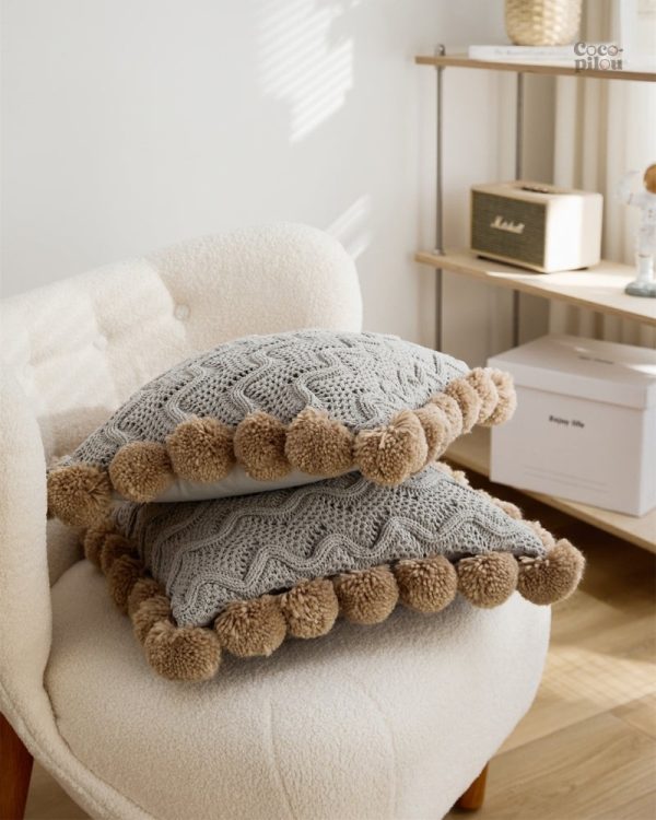 Coussin moelleux mouton, parfait pour la détente à la maison