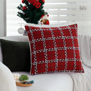 Coussin en sherpa doux pour un coin cocooning confortable