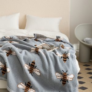 Plaid Pilou Pilou, couverture douce idéale pour se réchauffer