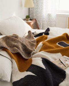 Plaid Pilou Pilou en fausse fourrure confortable