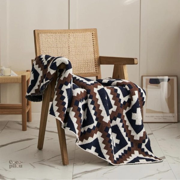 Couverture moumoute douce et chaleureuse pour cocooning