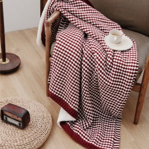 Plaid Pilou Pilou confortable en matière peluche