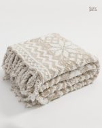 Plaid Pilou Pilou, parfait pour se détendre à la maison