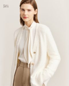 Gilet femme en couleur tendance, style et confort réunis