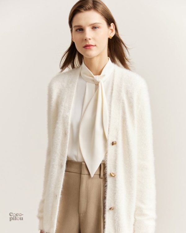 Gilet douillet, accessoire incontournable de la garde-robe féminine