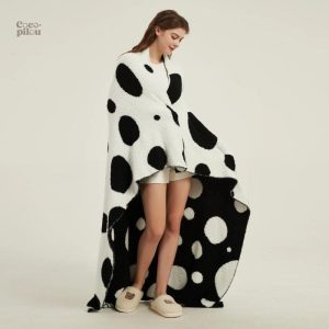 Plaid polaire doux et confortable pour les soirées cocooning