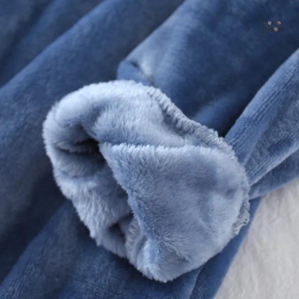 Pilou bleu pour homme, parfait pour les soirées