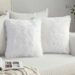 Housse de coussin bouclette blanche Pilou Pilou