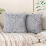 Housse de coussin fausse fourrure douce et confortable