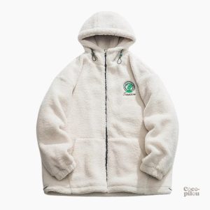 Manteau blanc en moumoute confortable et tendance