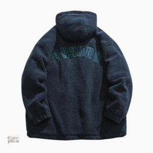 Manteau doux et chaud, idéal pour les journées fraîches