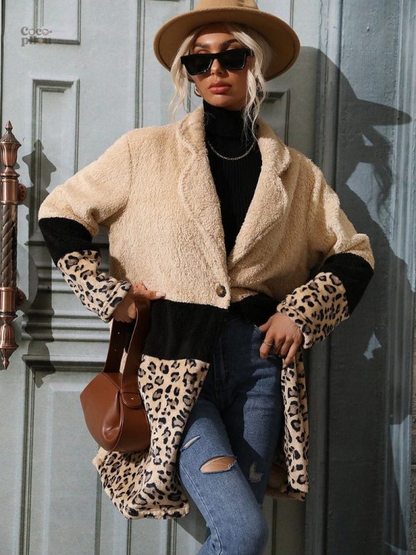 Manteau beige en peluche douce et chaleureuse