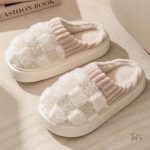 Chaussons en moumoute pour un maximum de confort