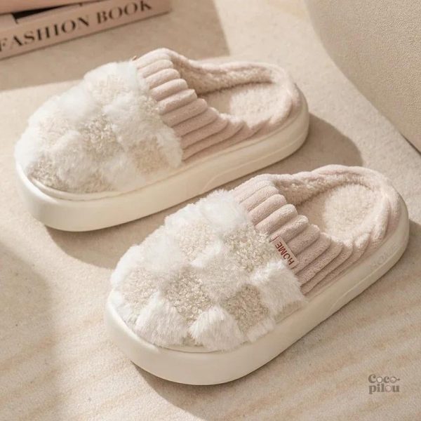 Chaussons en moumoute pour un maximum de confort