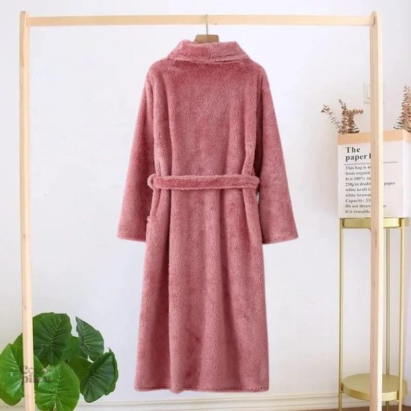 Peignoir femme confortable, style cocooning, finition Pilou Pilou