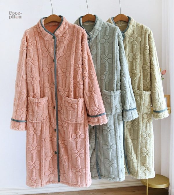Peignoir Pilou Pilou pour femme, style élégant et chaleureux