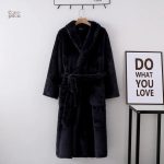 Peignoir noir pour homme, style Pilou Pilou