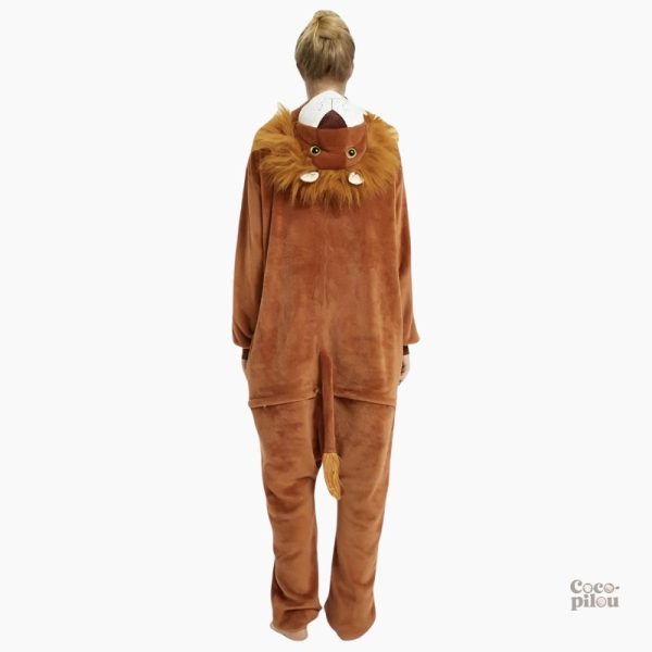 Vêtement Pilou Pilou femme au design ludique de lion
