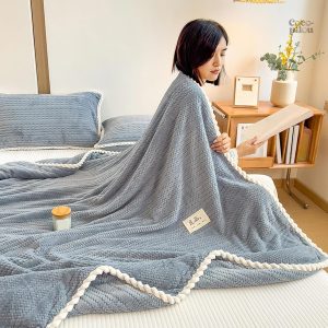 Plaid chaud en pilou pilou doux et confortable