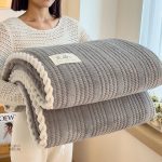 Plaid douillet pilou pilou, idéal pour se réchauffer