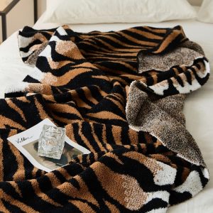 Plaid Pilou Pilou en fausse fourrure confortable