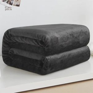 Plaid Moelleux Noir pour des moments cocooning