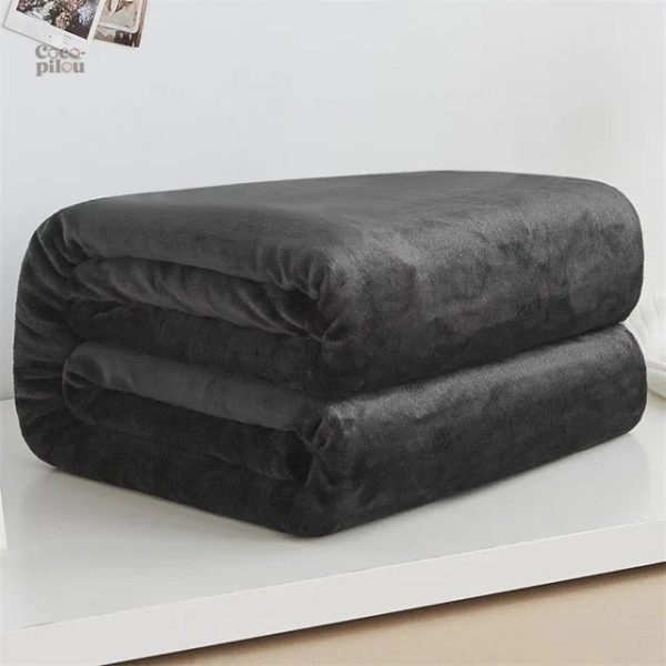 plaid-moelleux-noir-1 Plaid Moelleux Noir pour des moments cocooning