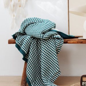 Plaid peluche doux et confortable pour les soirées cocooning