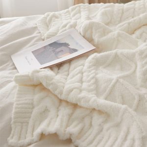 Couverture polaire blanche idéale pour l'hiver