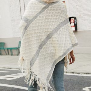 Poncho Pilou Pilou pour femme en hiver