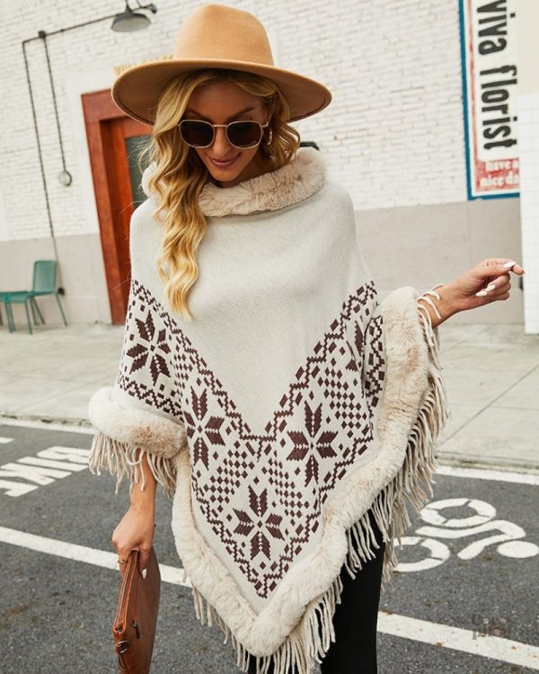 Poncho Pilou Pilou avec capuche pour un style décontracté
