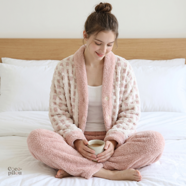 Pyjama Pilou Pilou femme en tissu douillet et stylé