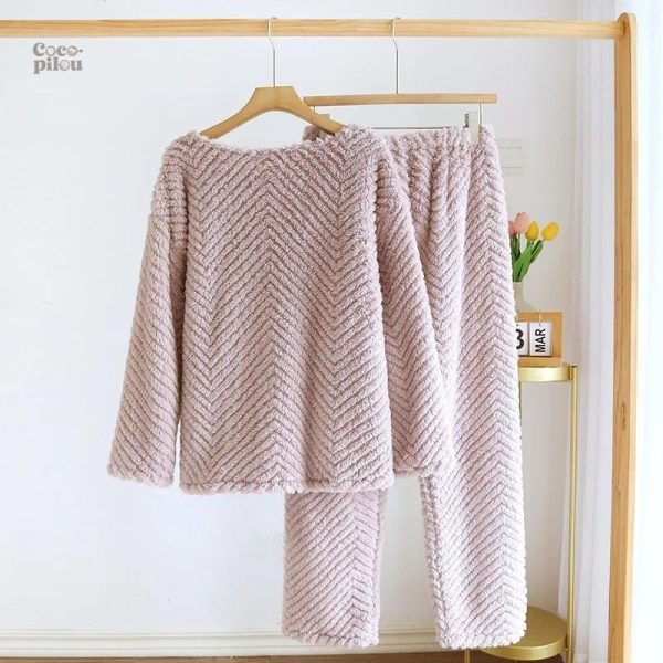Vêtement de nuit doux et chaud pour femmes, style Pilou Pilou