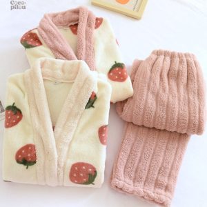 Pyjama Pilou Pilou femme, style drôle et tendance pour la nuit