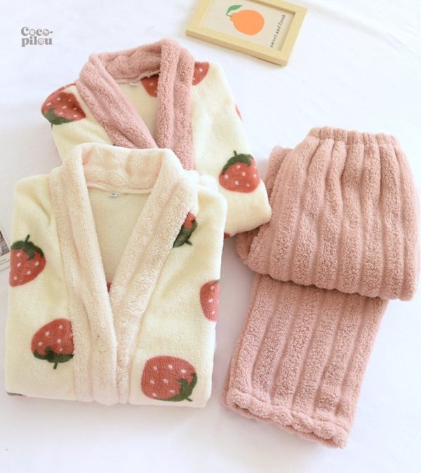 Pyjama Pilou Pilou femme, style drôle et tendance pour la nuit